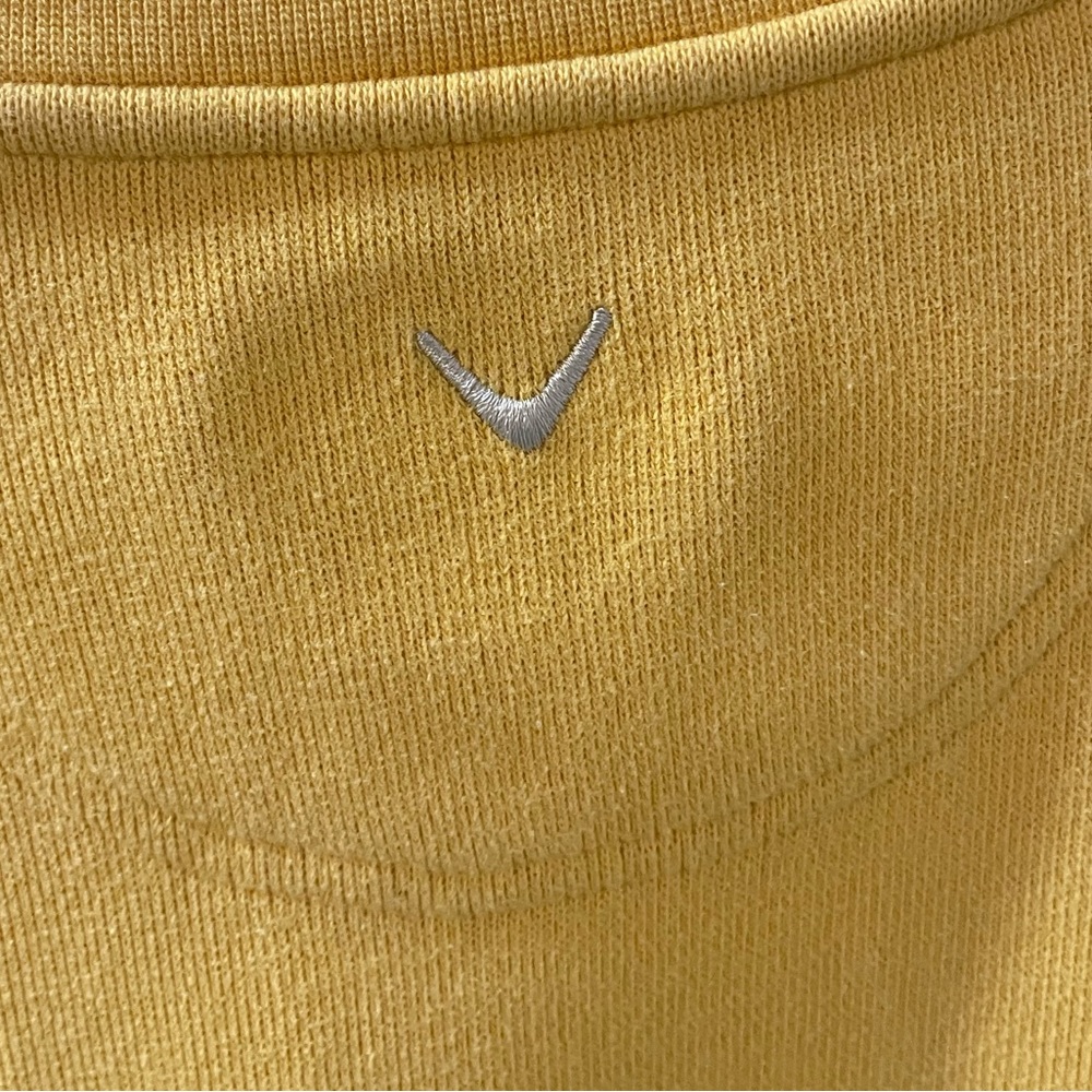 Yellow Callaway pullover - Picture 6 of 8